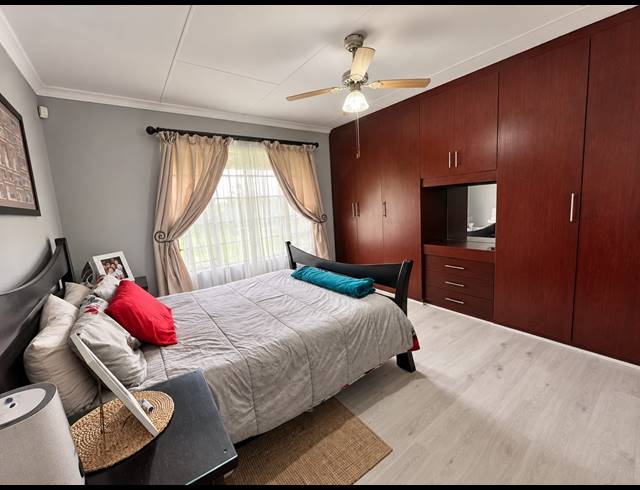 3 BEDROOM HOUSE FOR SALE IN RIVERSDALE